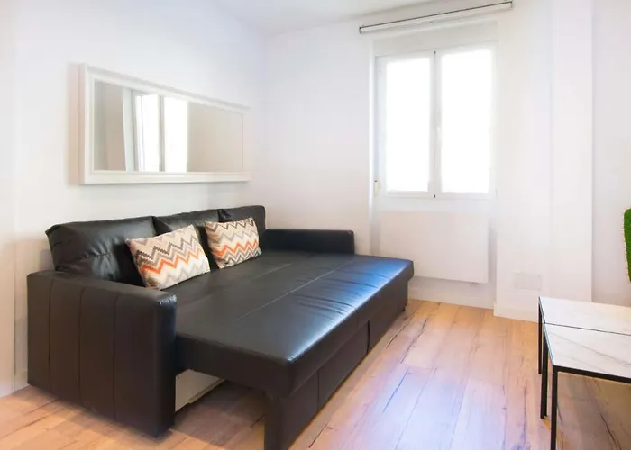 1 Bedroom 1 Bathroom Furnished - Salamanca - Executive Style - Mintystay