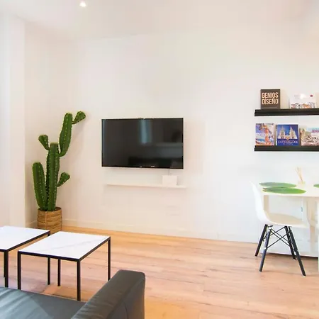 1 Bedroom 1 Bathroom Furnished - Salamanca - Executive Style - Mintystay Madrid Exterior photo